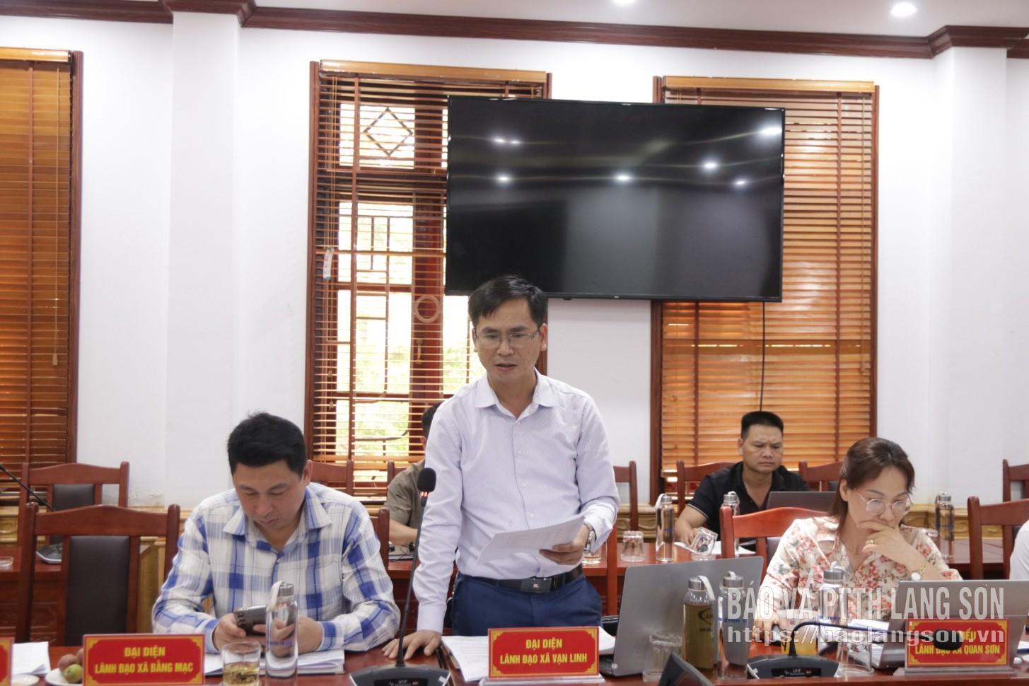 Lãnh đạo xã Vạn Linh nêu một số đề xuất tại buổi kiểm tra