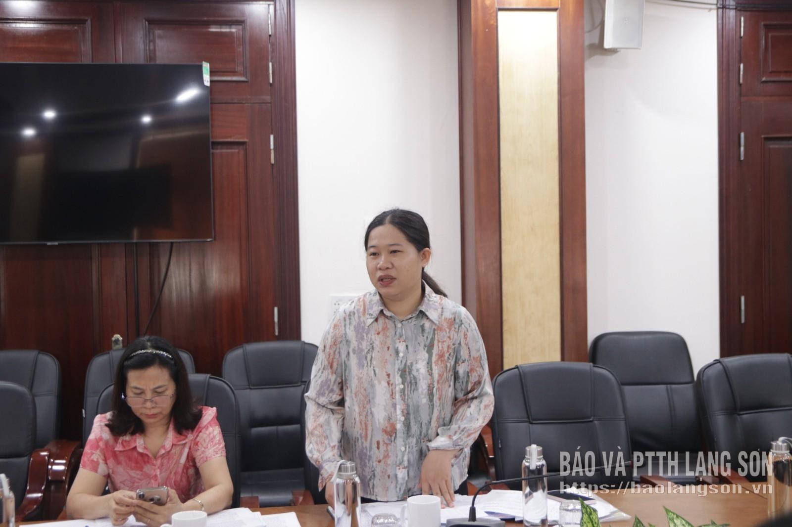 Thành viên đoàn công tác phát biểu tại buổi kiểm tra