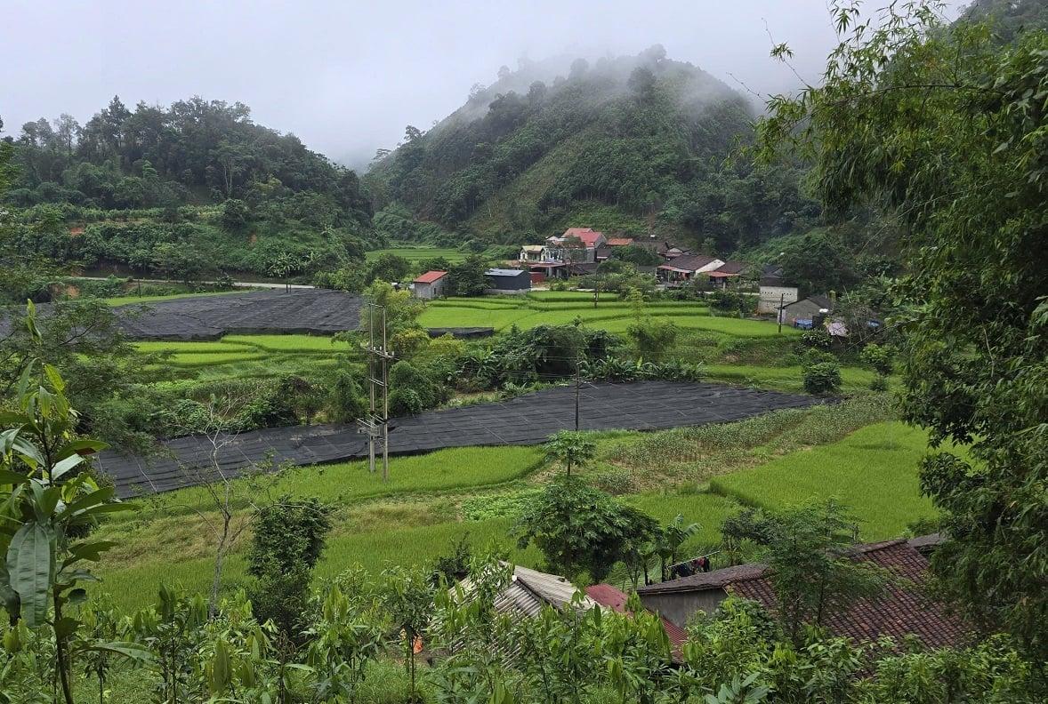 Những khoảng trống trong cơ sở dữ liệu đất đai tại Lạng Sơn đang từng bước được bổ sung. Ảnh: Hoàng Nghĩa. Những khoảng trống trong cơ sở dữ liệu đất đai tại Lạng Sơn đang từng bước được bổ sung. Ảnh: Hoàng Nghĩa.